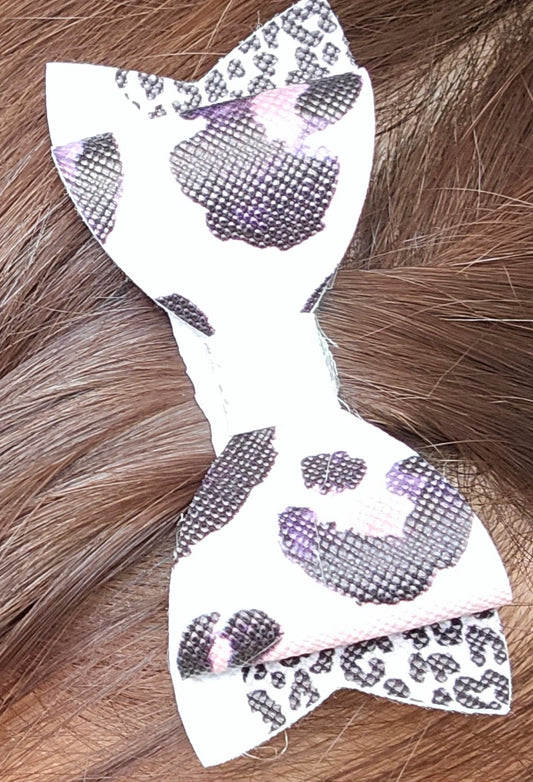 Pink Cheetah Print Hair Bows